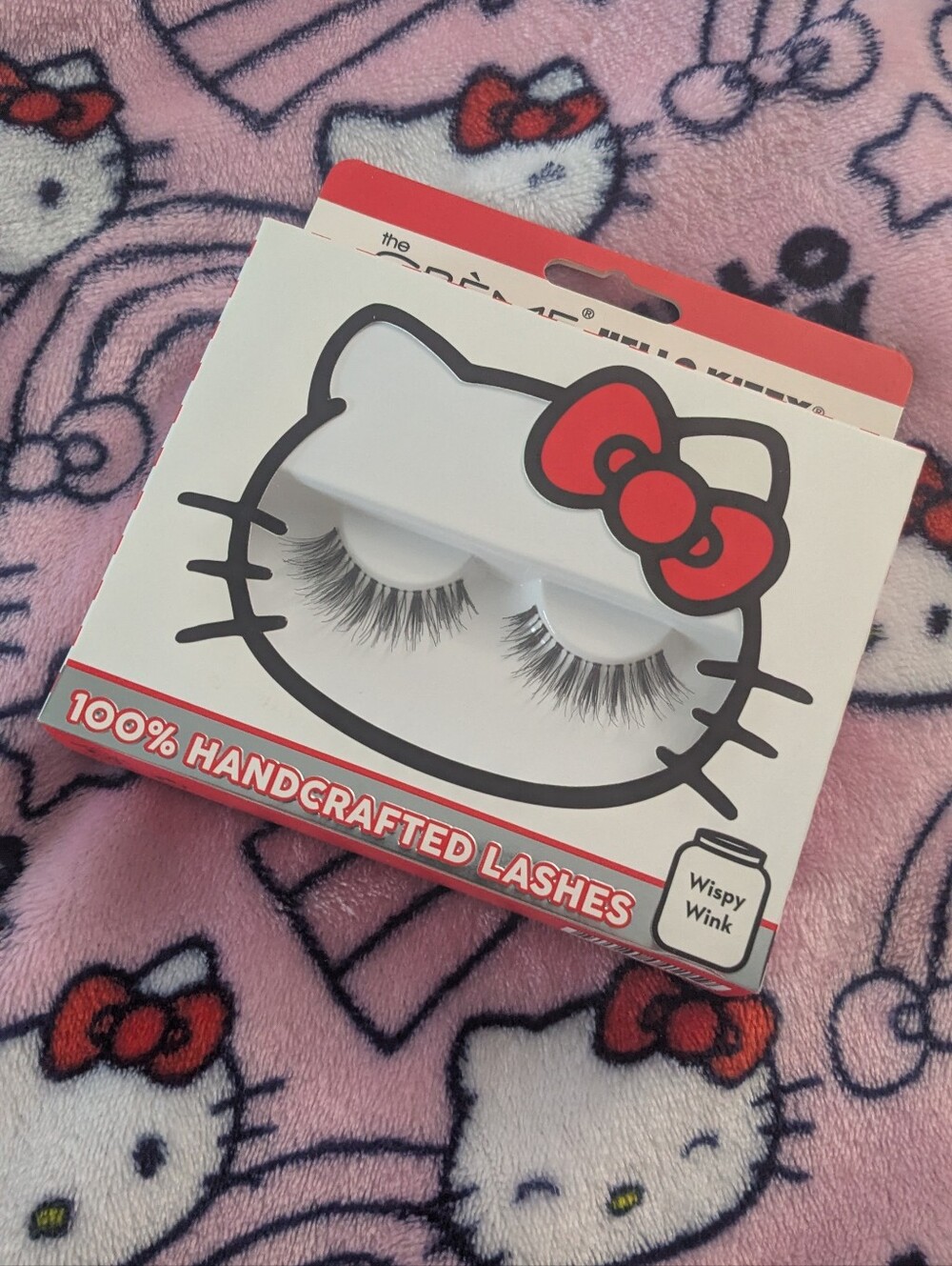 NIB! Hello Kitty x The Creme Shop Wispy Wink Handcrafted Lashes